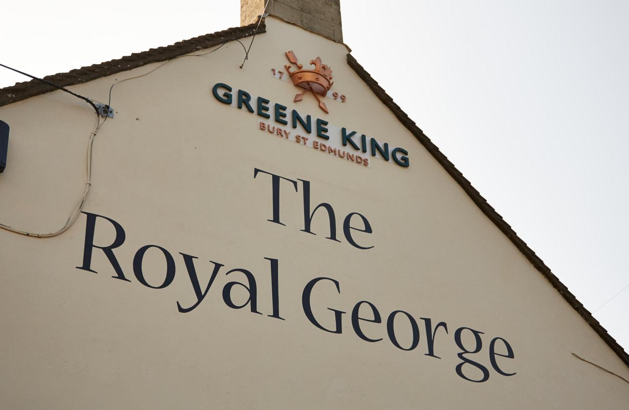 Royal George Hotel By Greene King Inns Birdlip Exterior photo